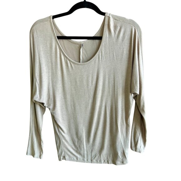 Heart Taupe Mauve Scoop Neck Batwing Sleeves Casual Top Size Small - Picture 1 of 8